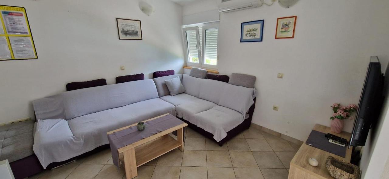 Oasis Of Peace Apartment Omiš Eksteriør bilde