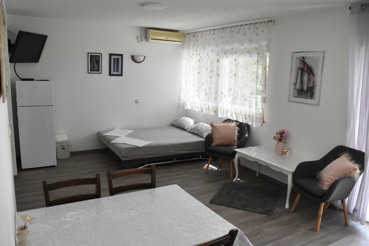 Oasis Of Peace Apartment Omiš Eksteriør bilde