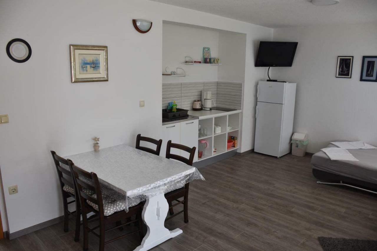 Oasis Of Peace Apartment Omiš Eksteriør bilde